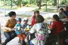 Sommerfest auf dem Abenteuerspielplatz der Lobetalarbeit in der Fuhrberger Straße